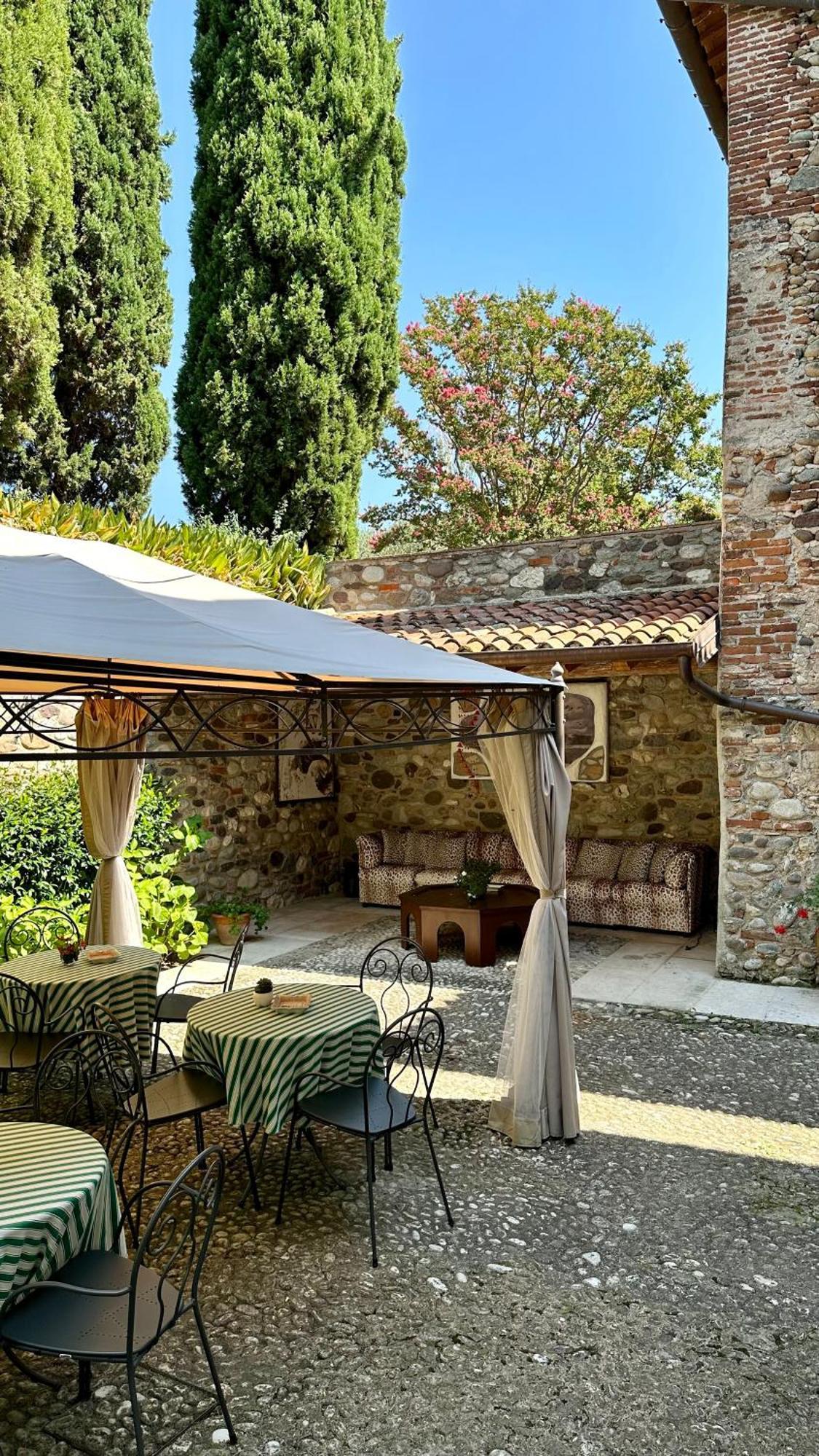 Ca' Hemingway Aparthotel Bassano del Grappa Exterior foto