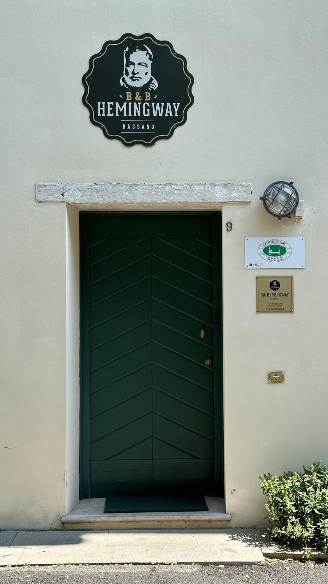 Ca' Hemingway Aparthotel Bassano del Grappa Exterior foto